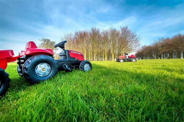 Wheatacre Hall Barns tractor fun for all the family